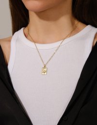 Медальон на цепочке Line 