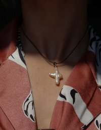 Чокер Pearl Cross